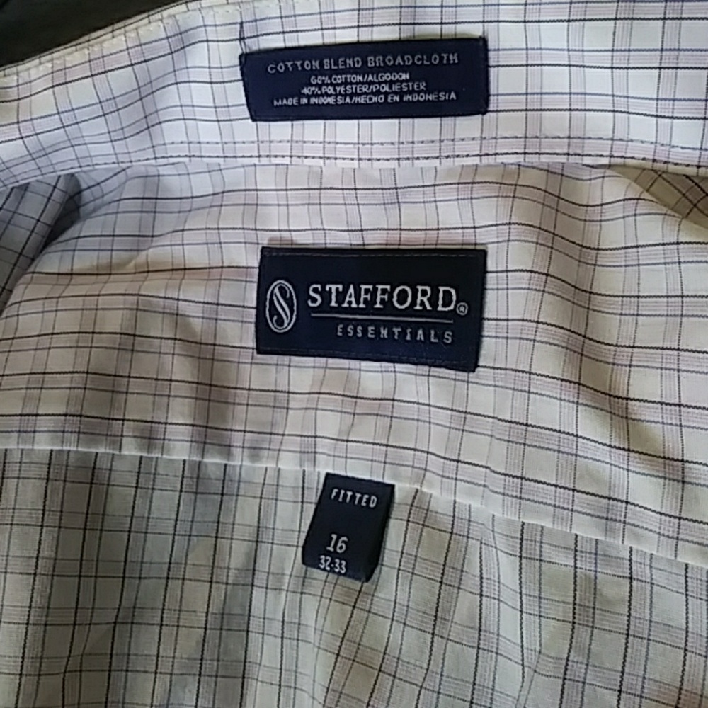 Long sleeve button down - Picture 2 of 2